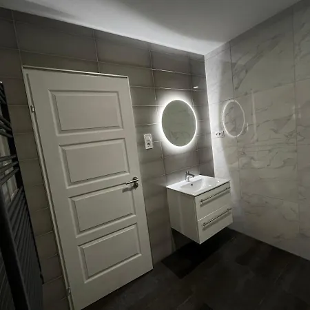 Lägenhet Privat Apartman